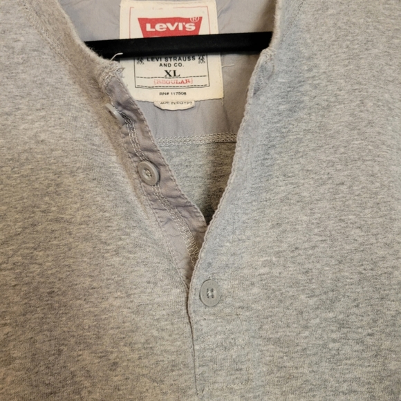 Levi's Men's long sleeve shirt Size XL - Picture 2 of 5